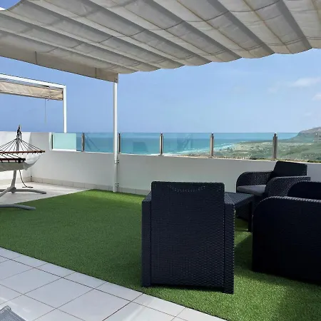 Penthouse Seacoast Apartment Arenales del Sol